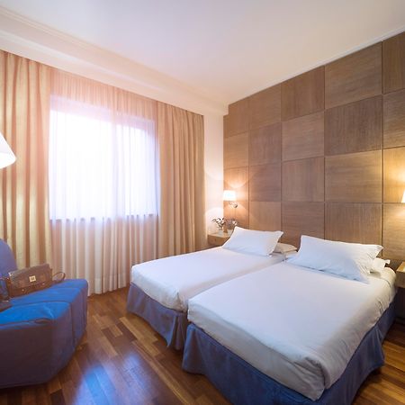 Ih Hotels Firenze Business Скандіччі Екстер'єр фото