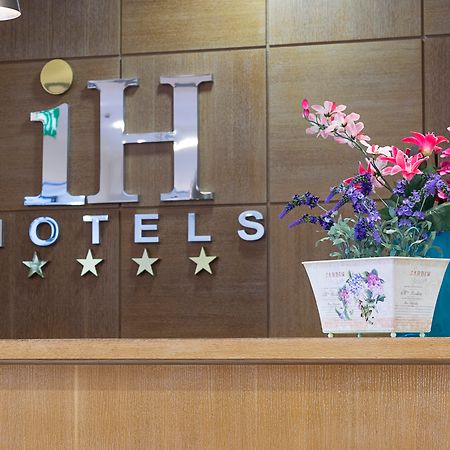 Ih Hotels Firenze Business Скандіччі Екстер'єр фото