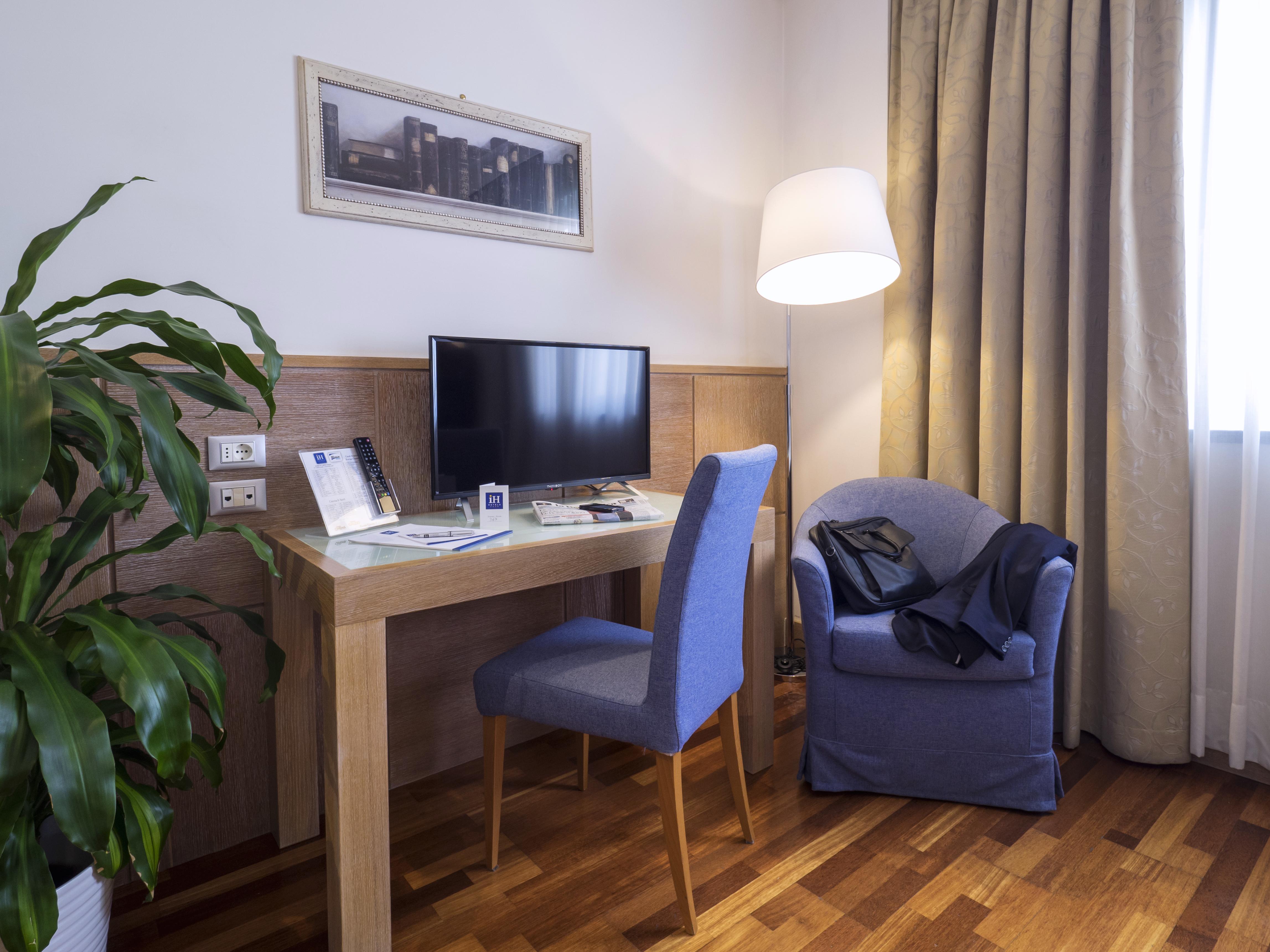 Ih Hotels Firenze Business Скандіччі Екстер'єр фото