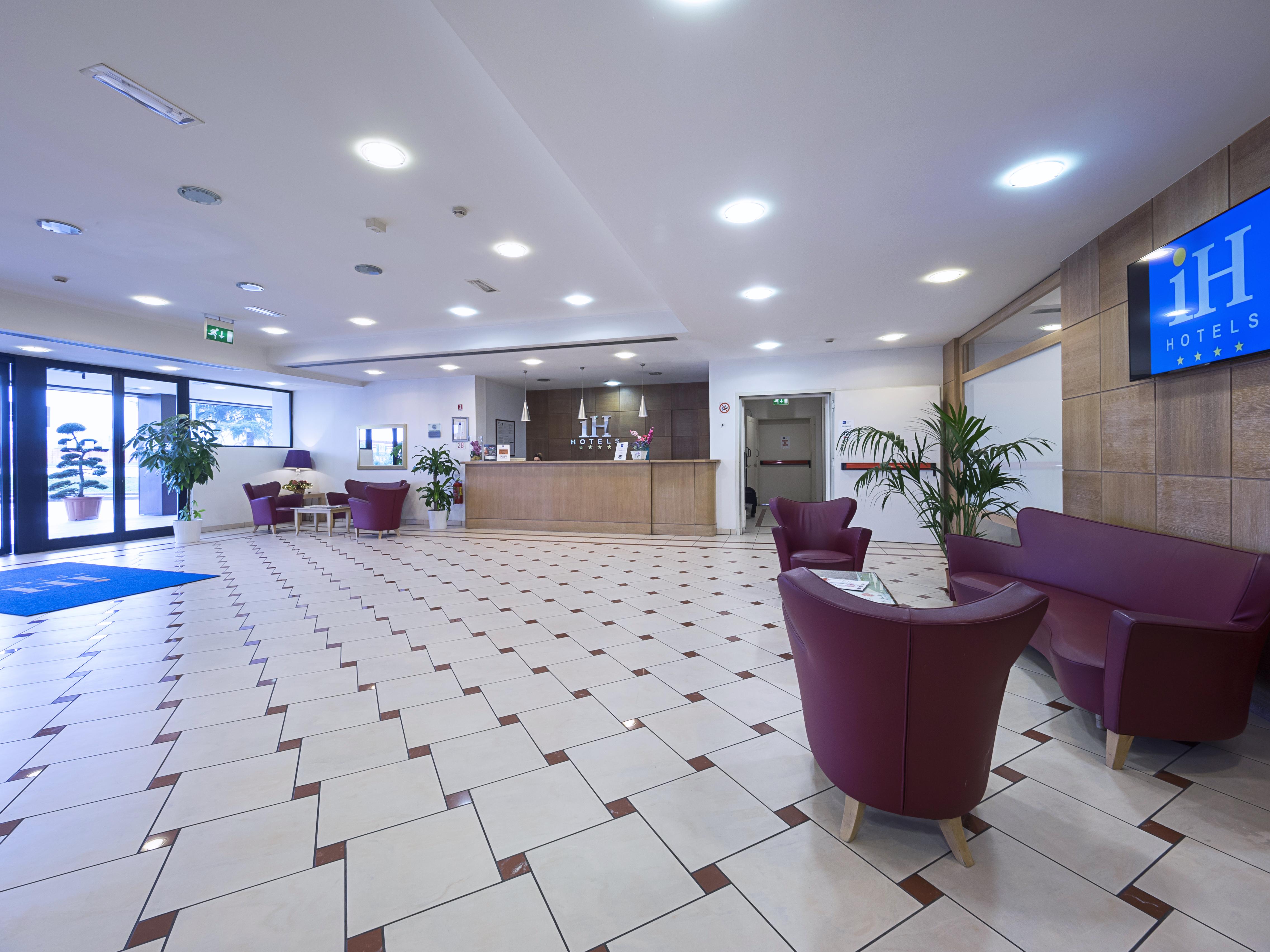 Ih Hotels Firenze Business Скандіччі Екстер'єр фото