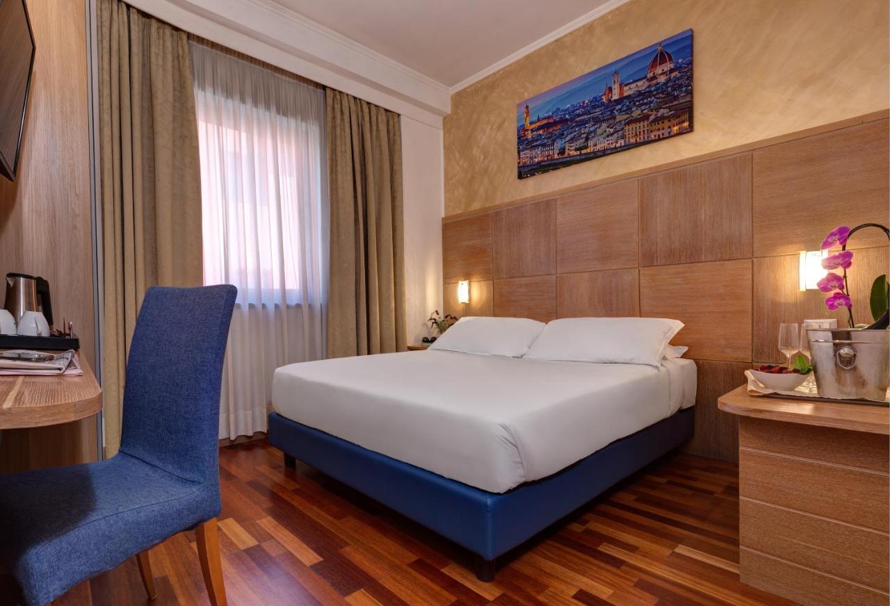 Ih Hotels Firenze Business Скандіччі Екстер'єр фото