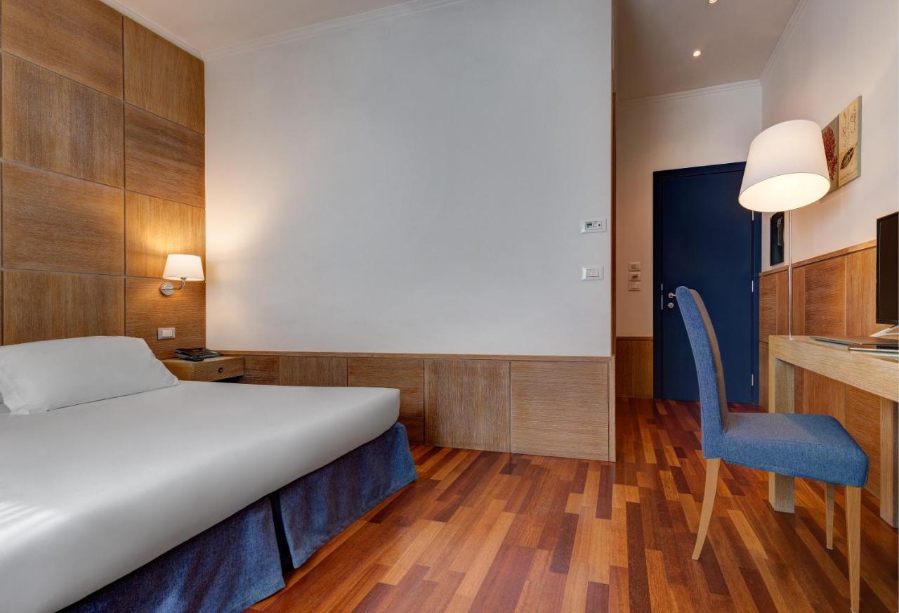 Ih Hotels Firenze Business Скандіччі Екстер'єр фото
